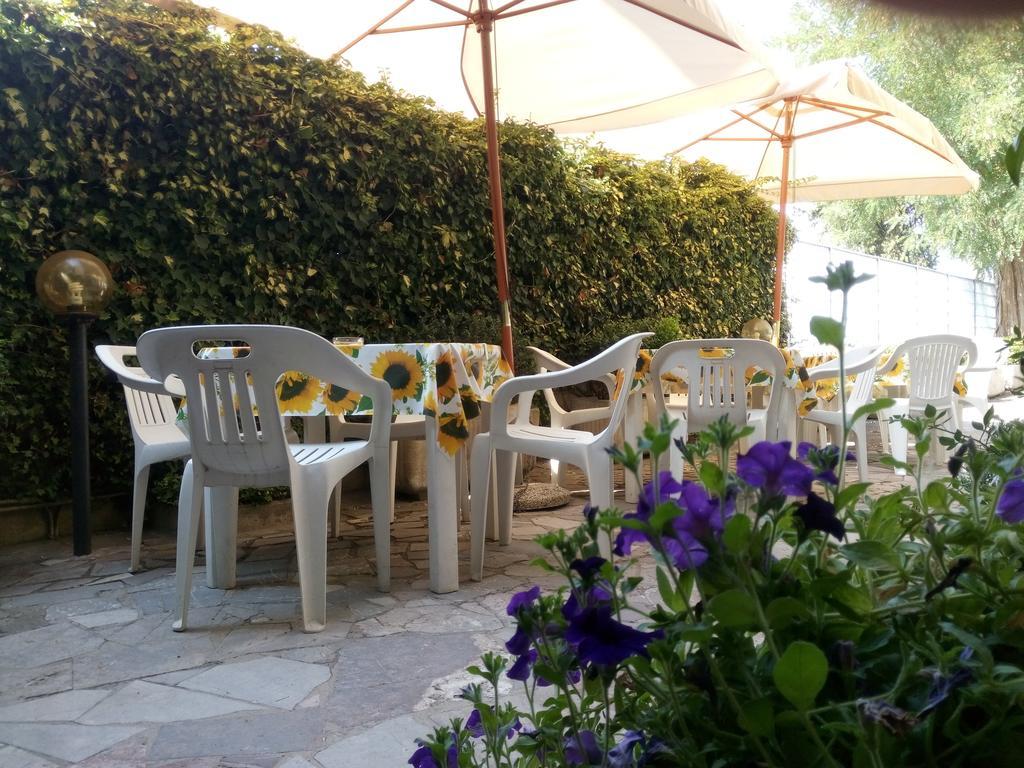 Hotel Lea Γκροσέτο Εξωτερικό φωτογραφία