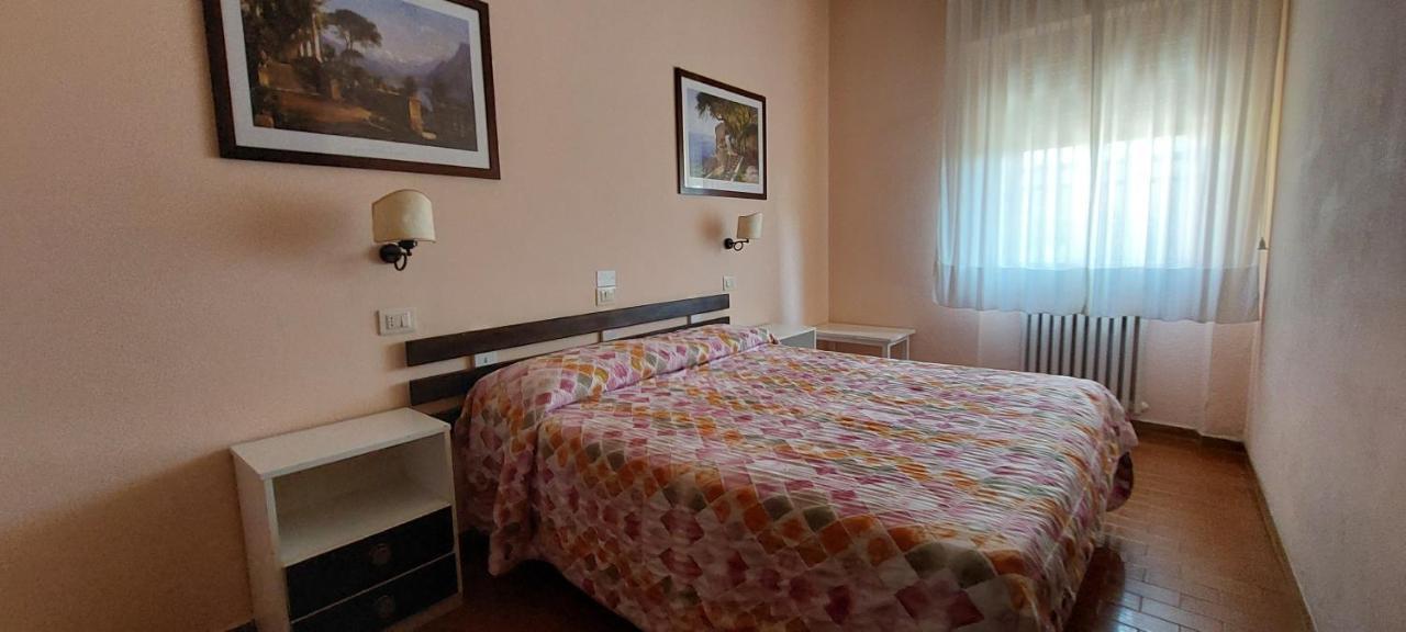 Hotel Lea Γκροσέτο Εξωτερικό φωτογραφία