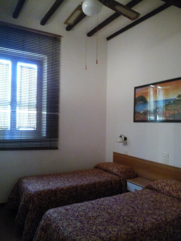 Hotel Lea Γκροσέτο Δωμάτιο φωτογραφία